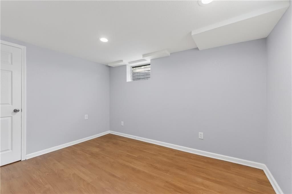 13209 Herrick Avenue — photo 30