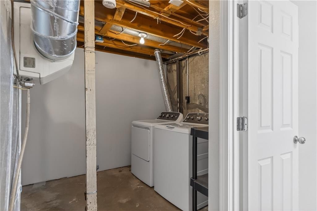 13209 Herrick Avenue — photo 32