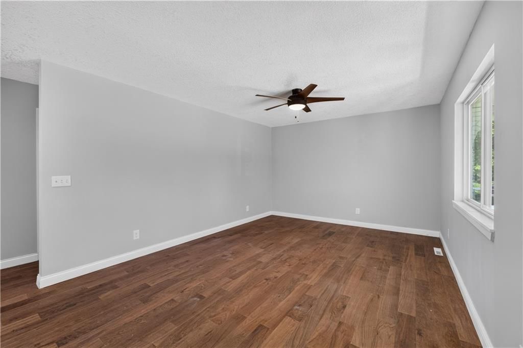 8206 Ohio Avenue — photo 5
