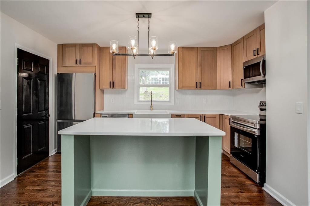 6615 Fairway Drive — photo 9