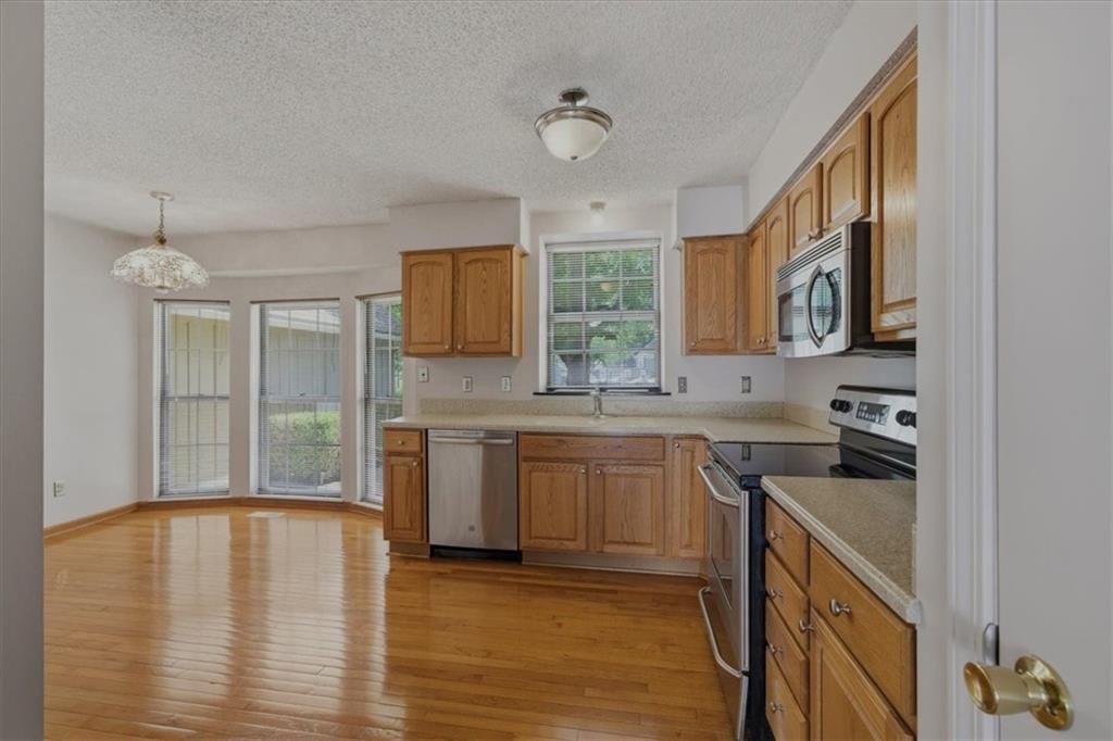 8258 Monrovia Street — photo 14