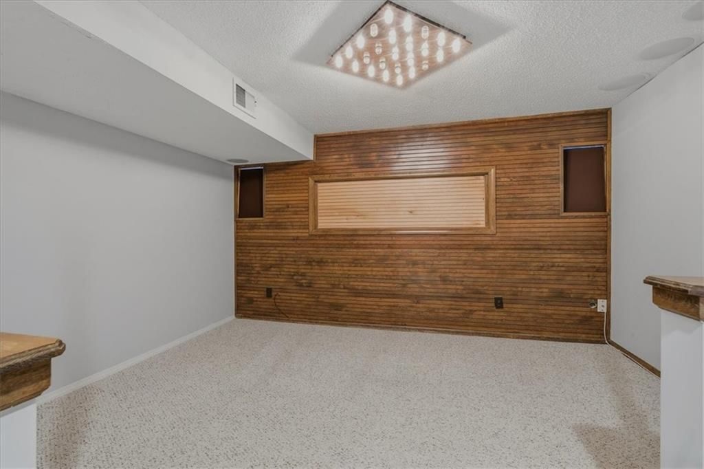 8258 Monrovia Street — photo 35
