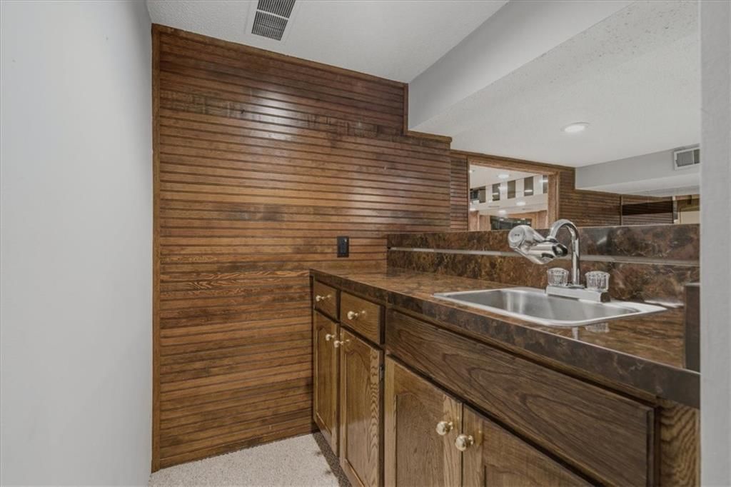 8258 Monrovia Street — photo 37