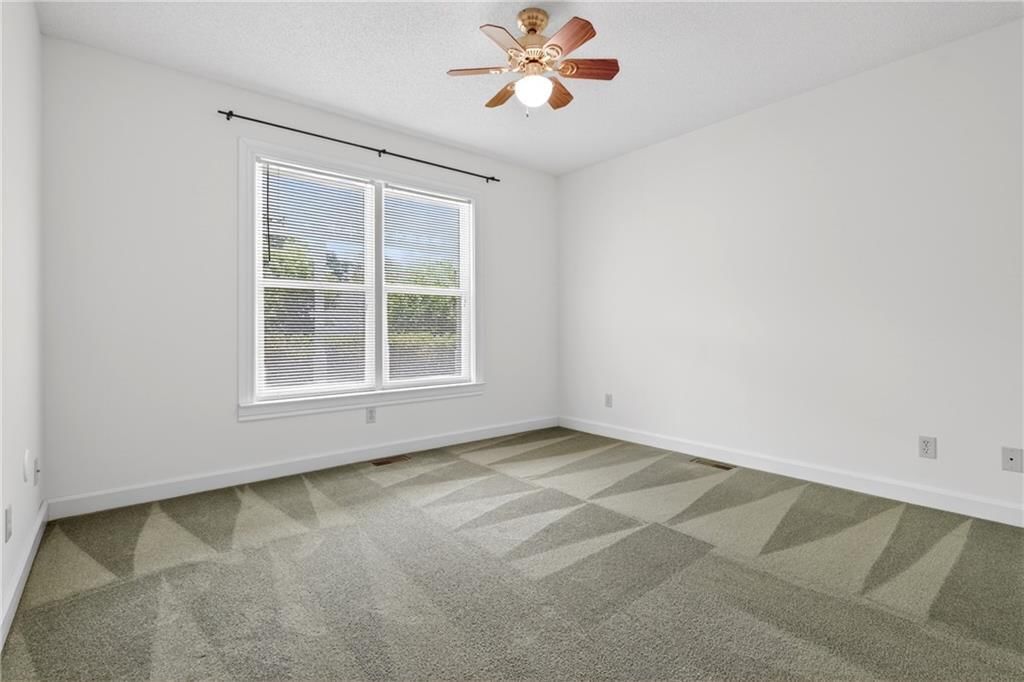 1045 N Colorado Street — photo 15