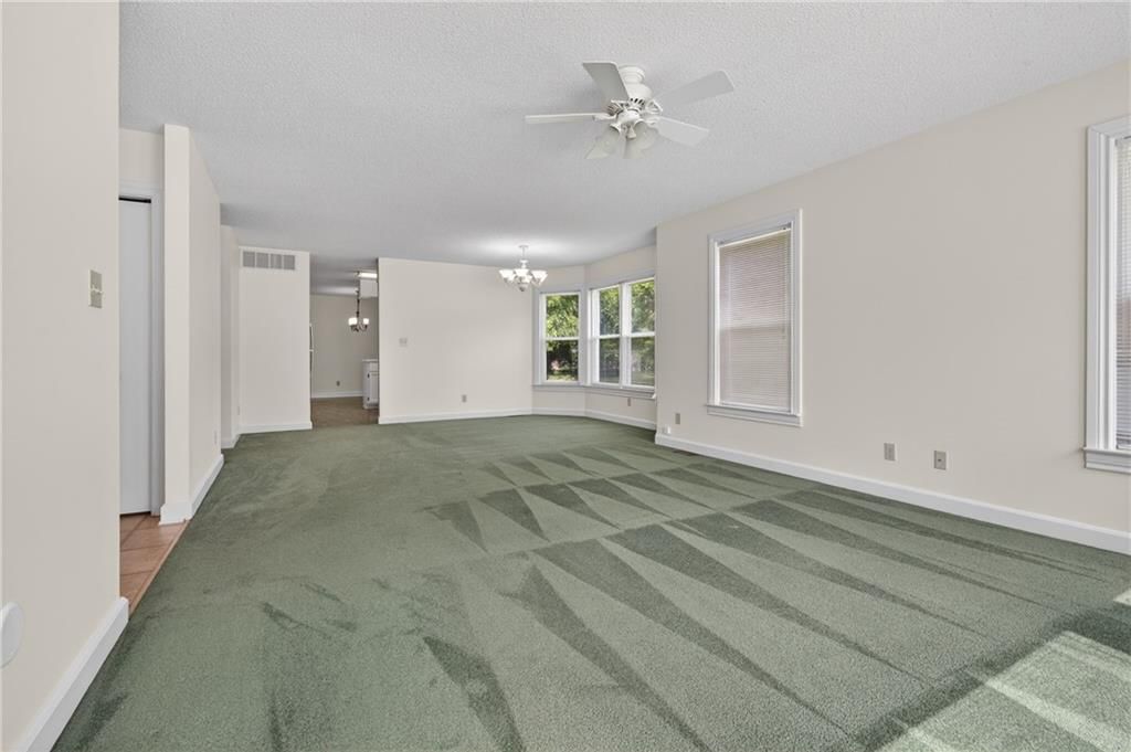 1045 N Colorado Street — photo 16
