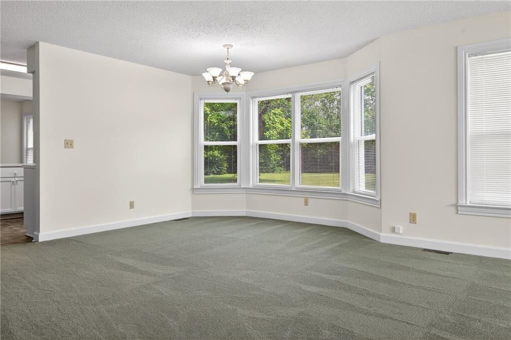 1045 N Colorado Street — photo 17