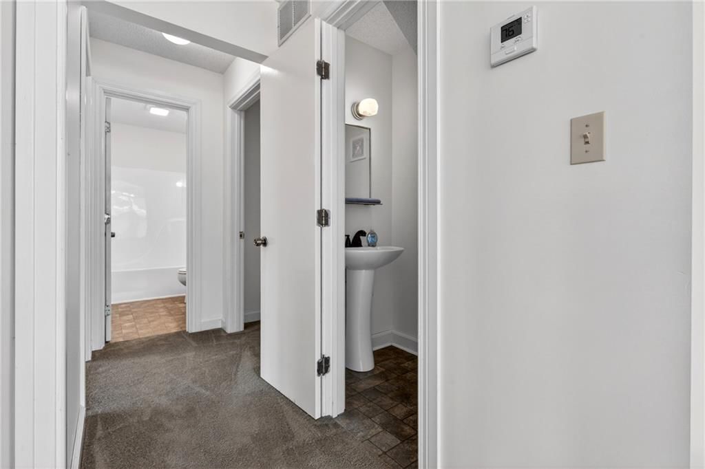 1045 N Colorado Street — photo 19