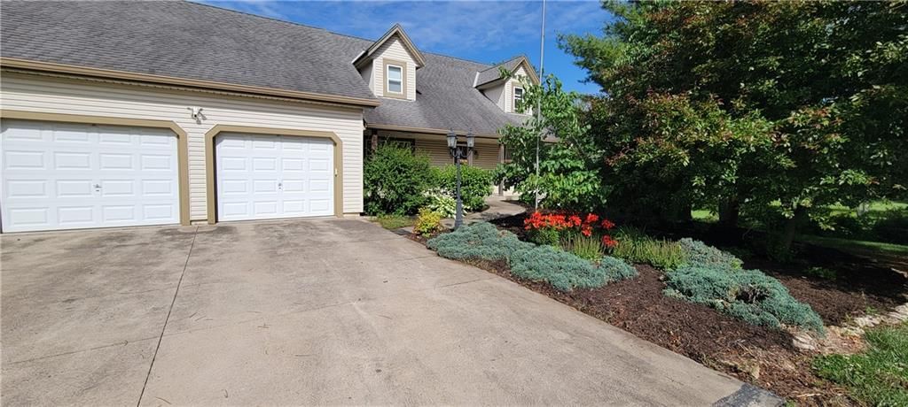 1010 N Prairie Lane — photo 9