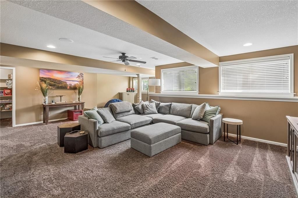 2437 NE Angel Fish Circle — photo 38