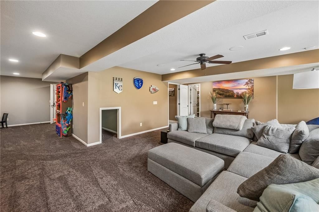 2437 NE Angel Fish Circle — photo 43