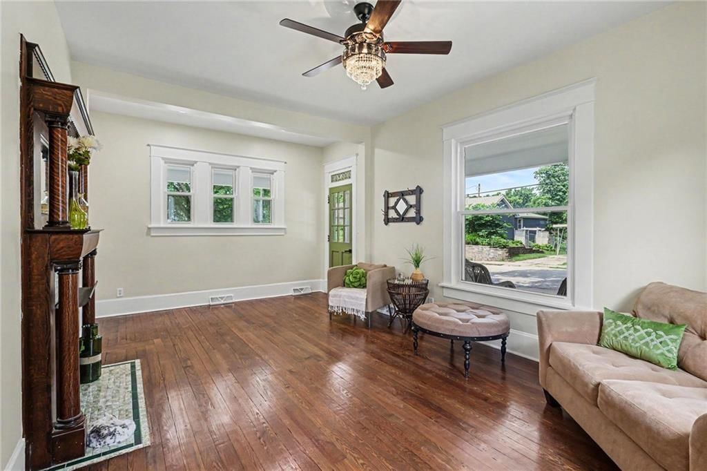 738 Welt Street — photo 4