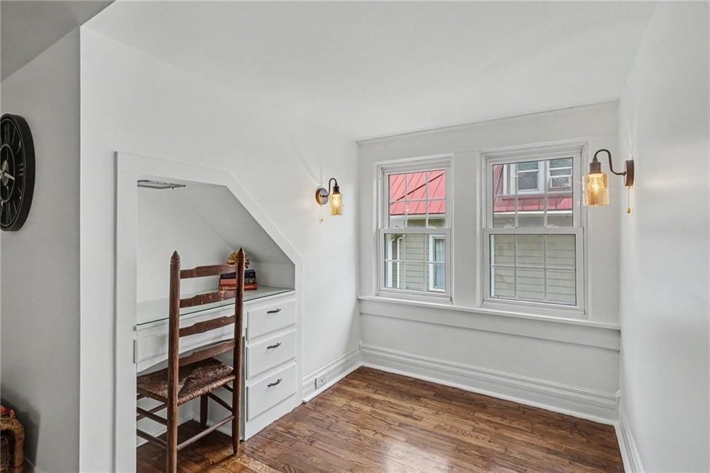 738 Welt Street — photo 13