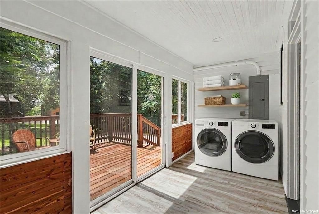 738 Welt Street — photo 17