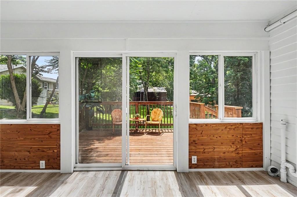 738 Welt Street — photo 19