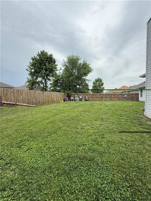 732 Iron Horse Drive — photo 3