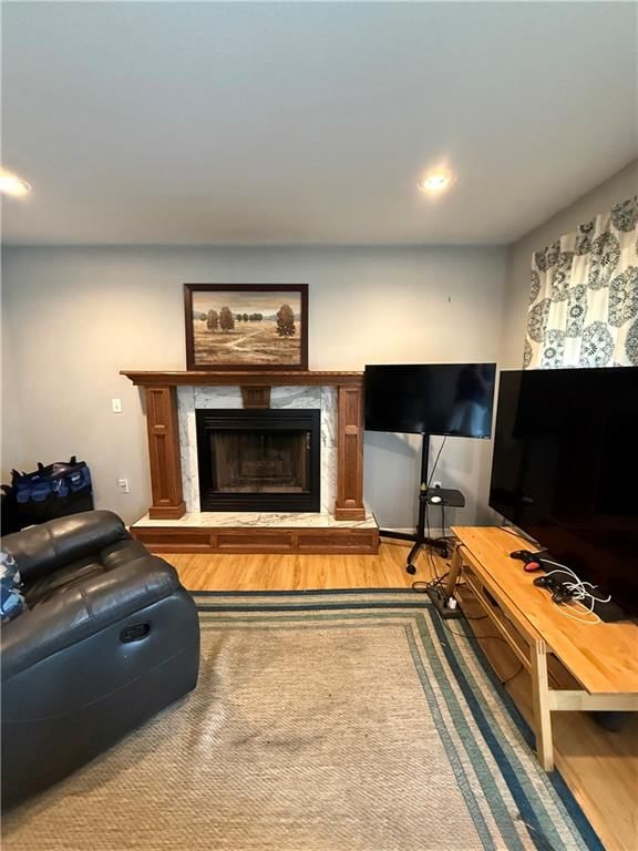 732 Iron Horse Drive — photo 9