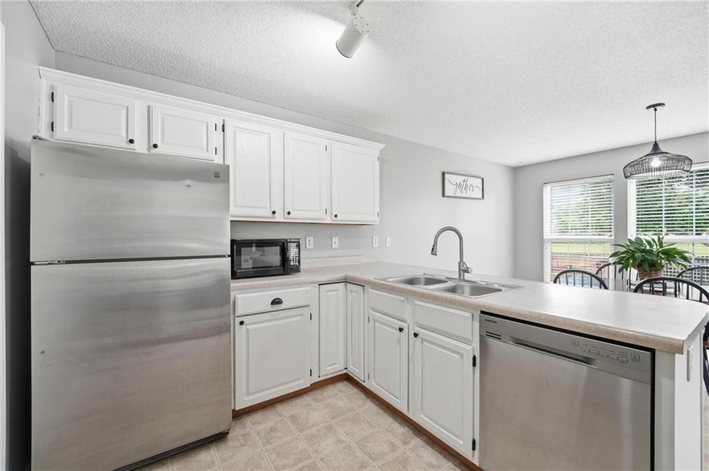 21691 S Main Street — photo 7