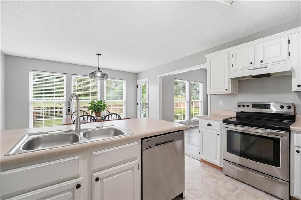 21691 S Main Street — photo 9