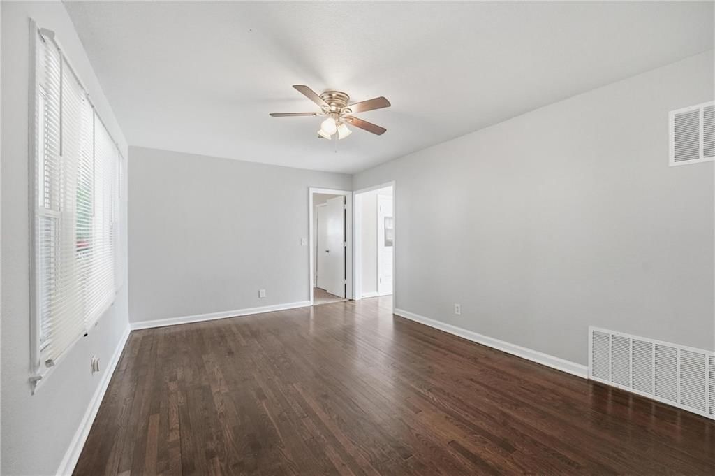 11522 W 68th Street — photo 10