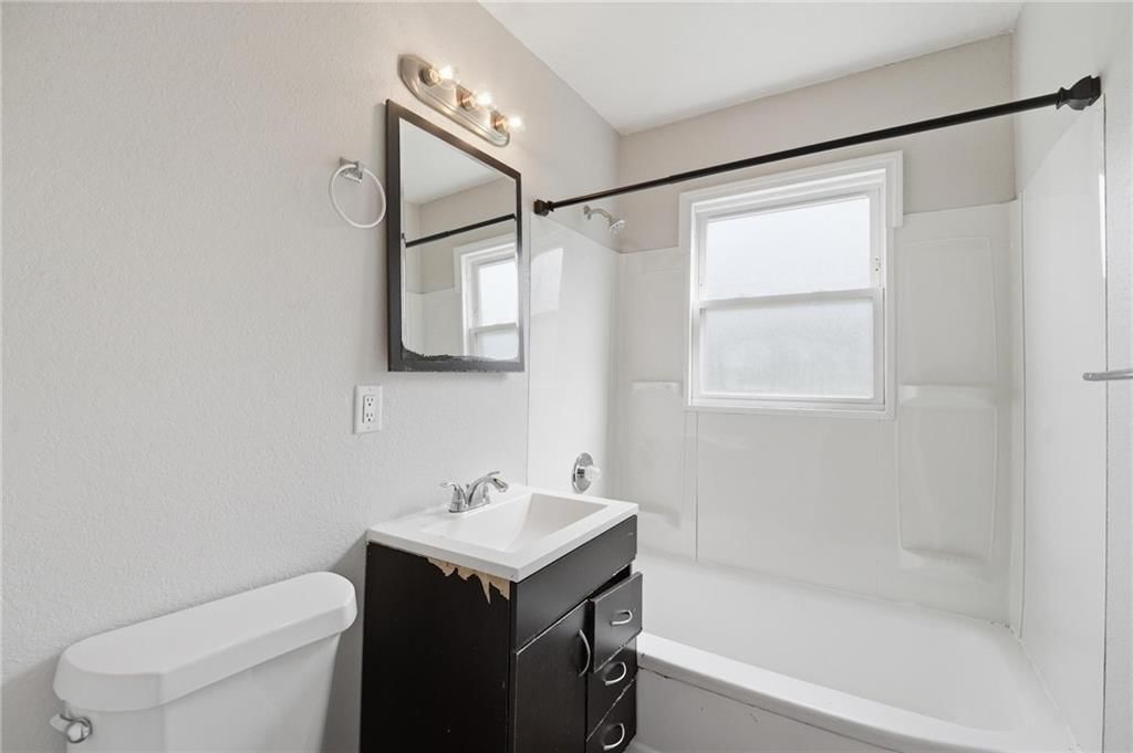 11522 W 68th Street — photo 21