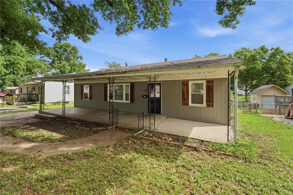 11522 W 68th Street — photo 30