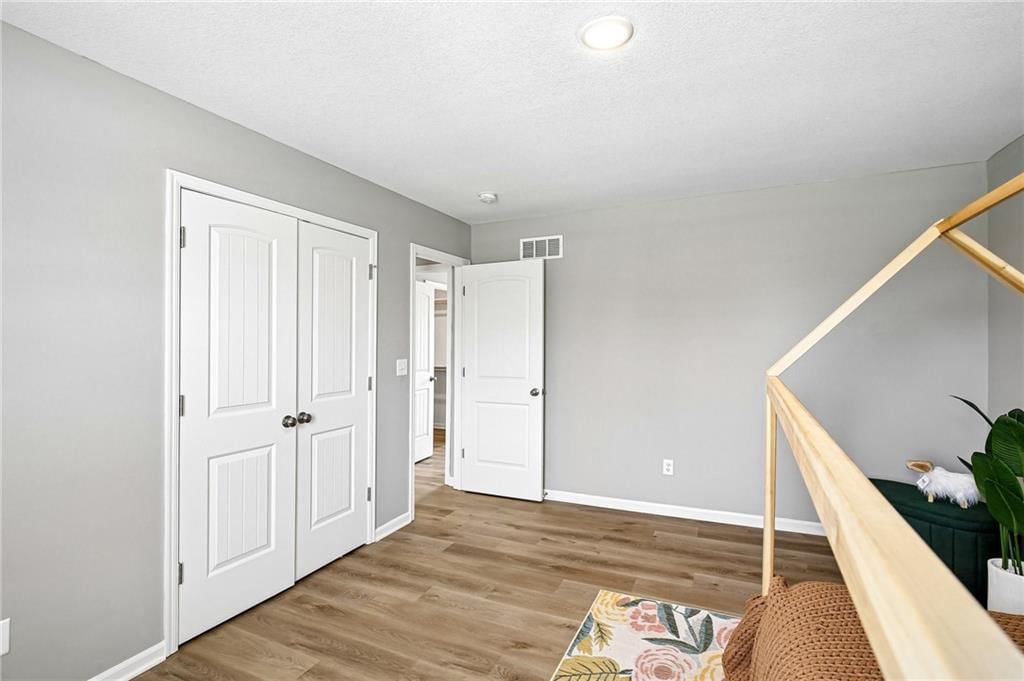 1003 NW Hilltop Lane — photo 18