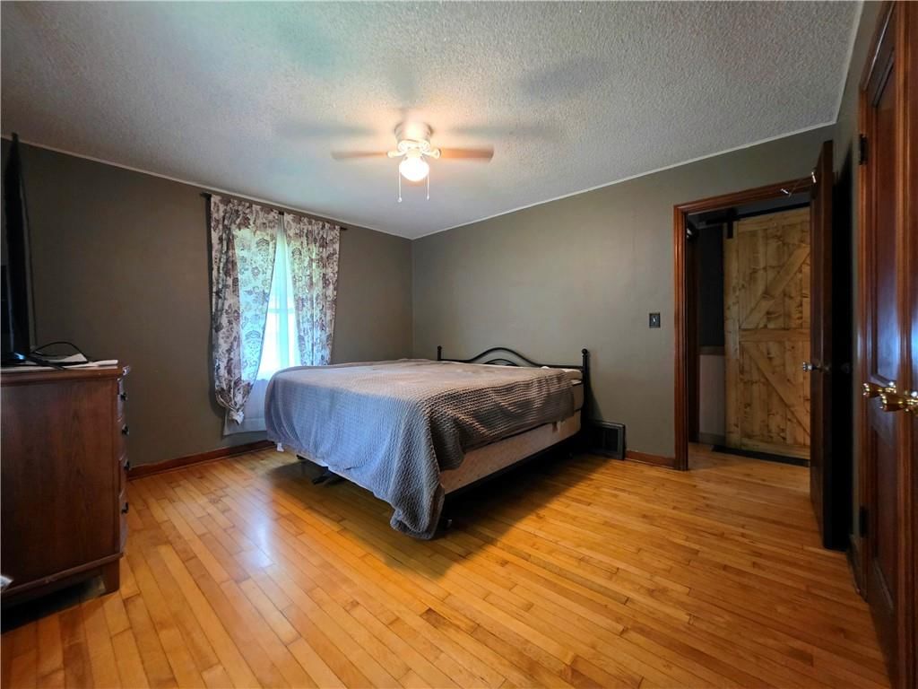 703 W 29th Street — photo 11