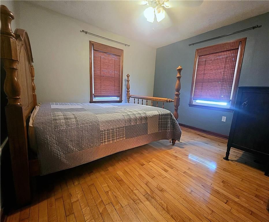 703 W 29th Street — photo 12