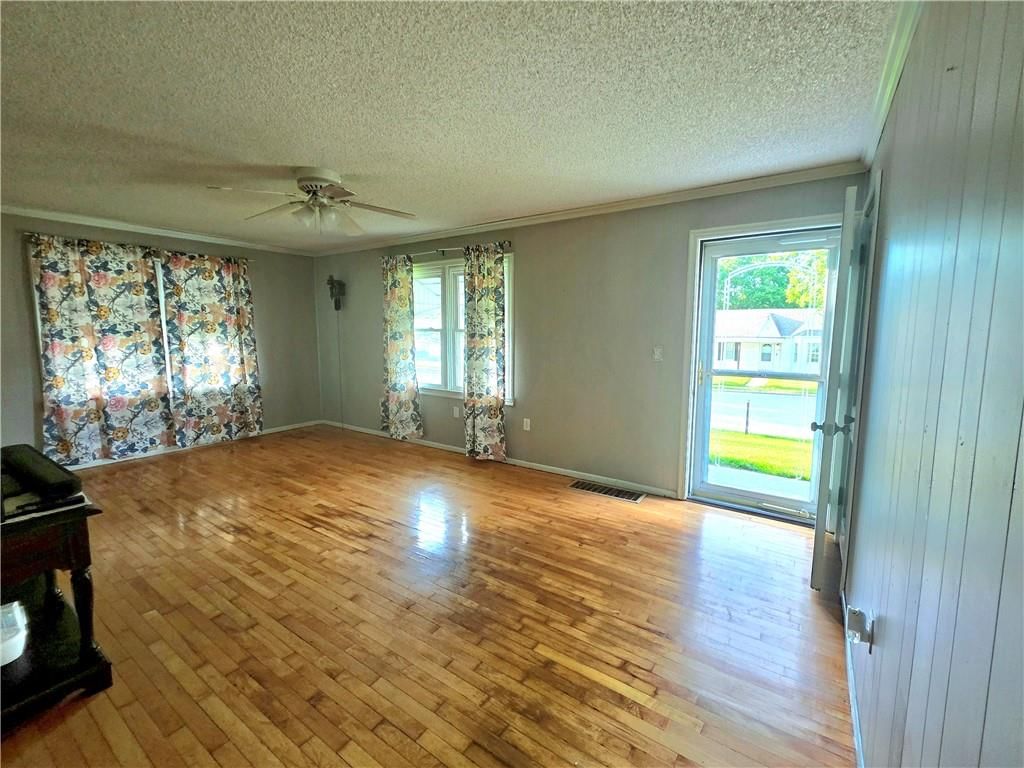 703 W 29th Street — photo 14