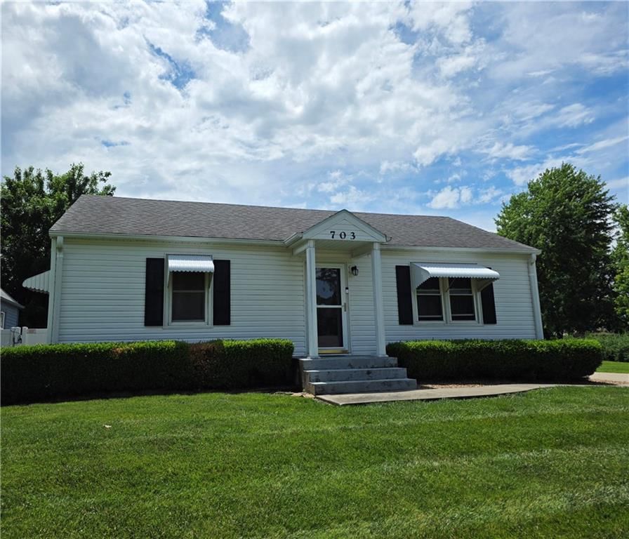 703 W 29th Street — photo 26