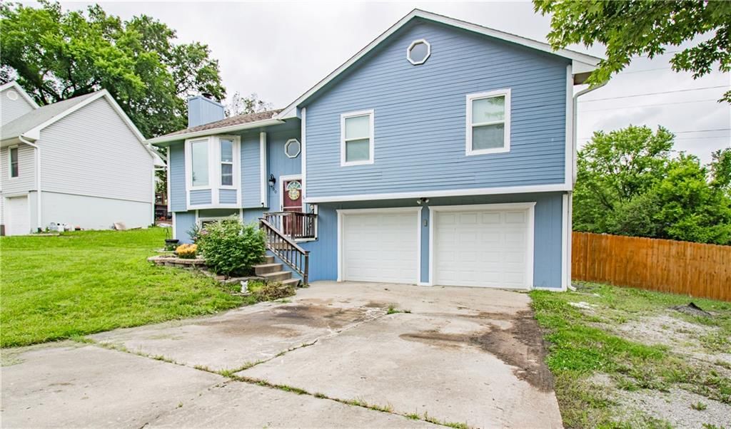 504 Dogwood Drive — photo 2