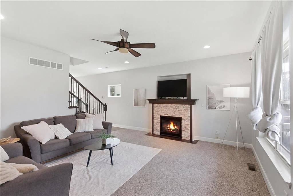 12617 Charlotte Street — photo 7