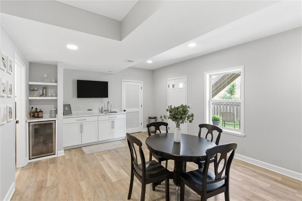 12617 Charlotte Street — photo 27