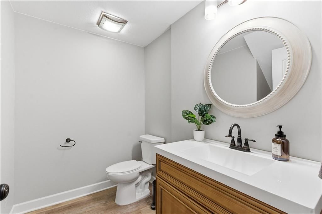 12617 Charlotte Street — photo 32