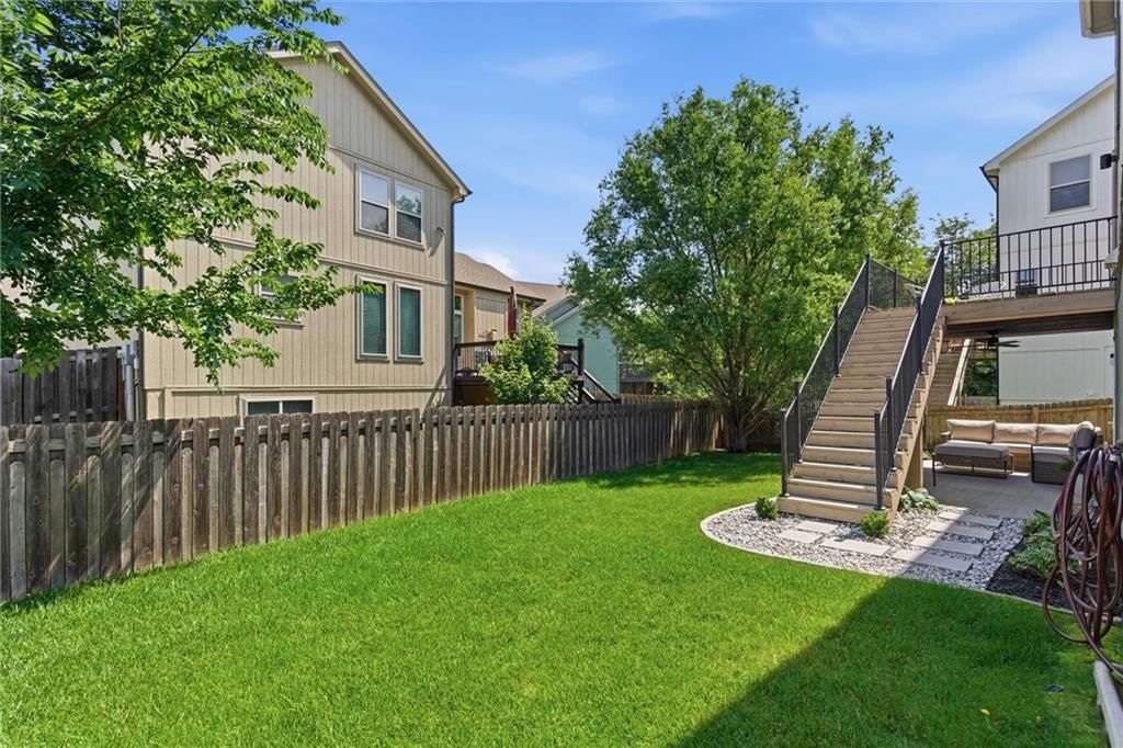 12617 Charlotte Street — photo 37