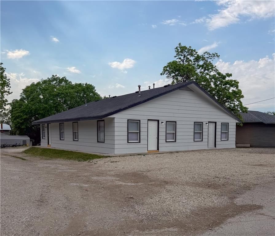 403 N Broadway Square, Princeton, MO
