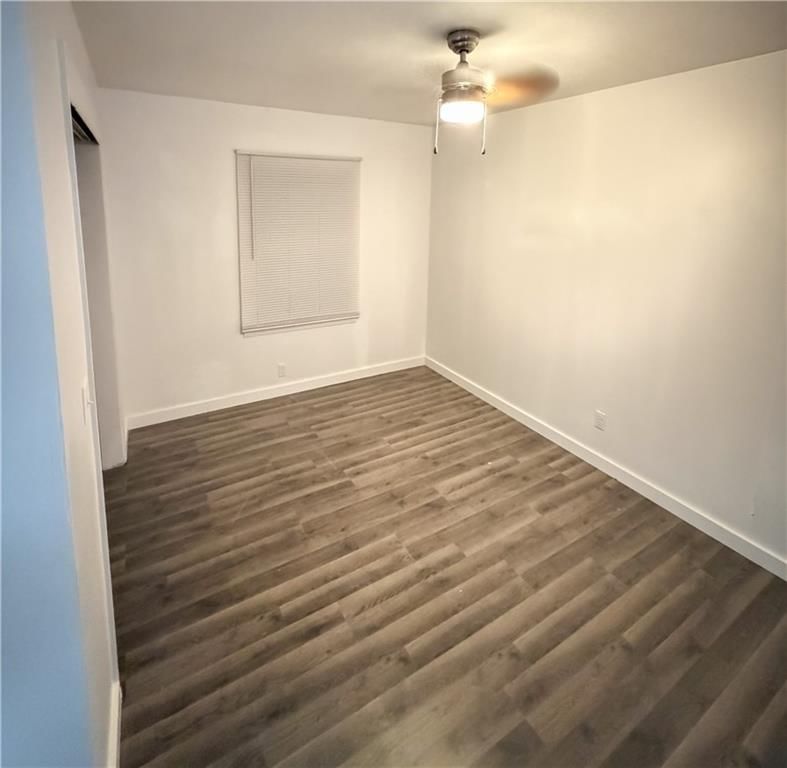 403 N Broadway Square — photo 4