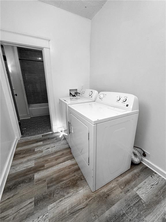 2726 Belleview Avenue — photo 3
