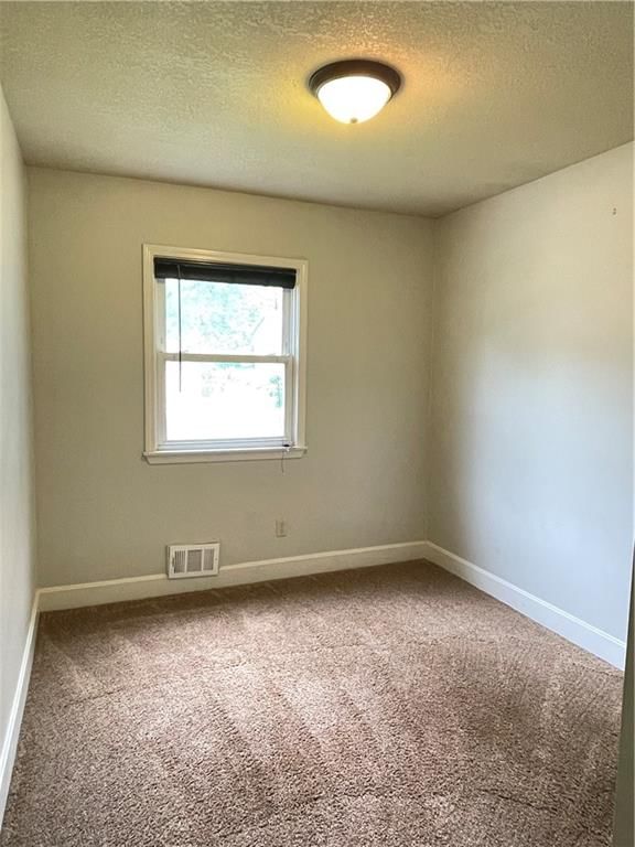 212 Jackson Avenue — photo 12