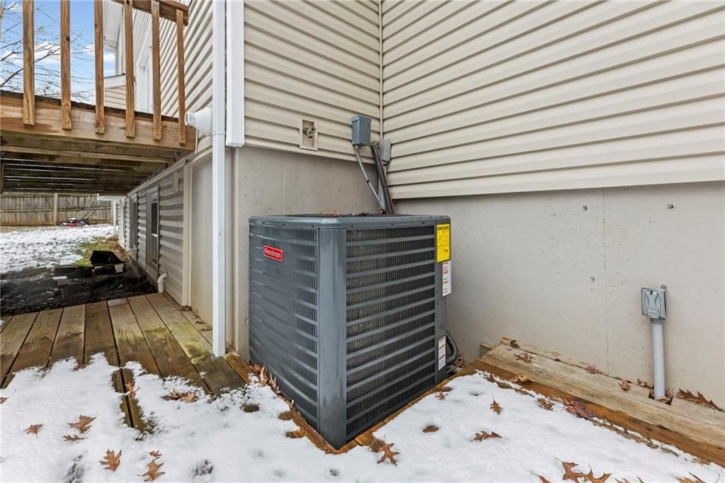 3715 SW Kimstin Circle — photo 41