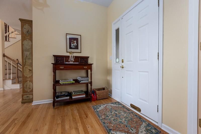 6120 N Strathbury Avenue — photo 5