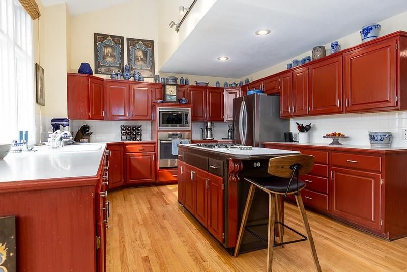 6120 N Strathbury Avenue — photo 7