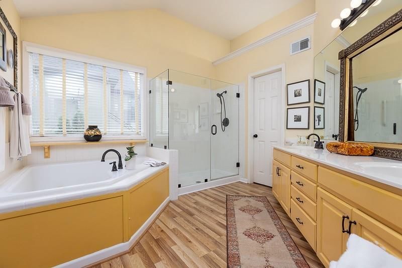 6120 N Strathbury Avenue — photo 19