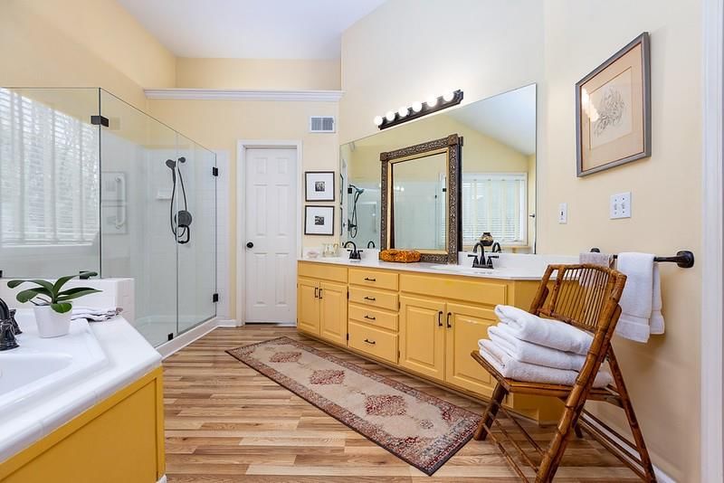 6120 N Strathbury Avenue — photo 20