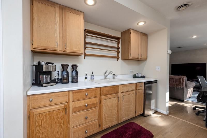 6120 N Strathbury Avenue — photo 29