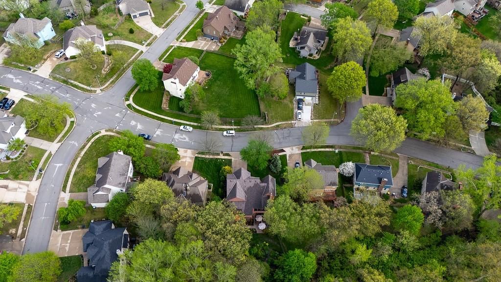 6120 N Strathbury Avenue — photo 39
