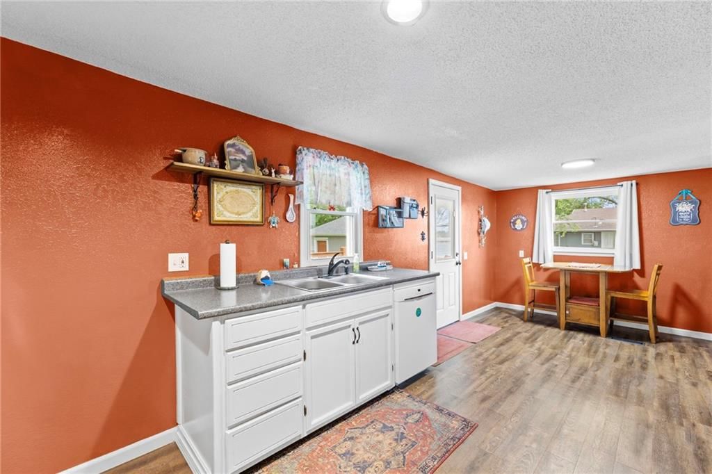 623 Walnut Street — photo 9