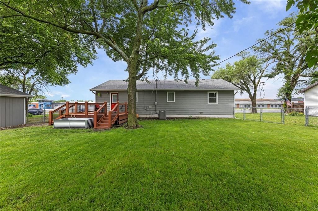 623 Walnut Street — photo 25