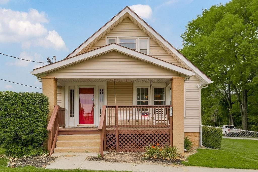 2517 S 18th Street — photo 1