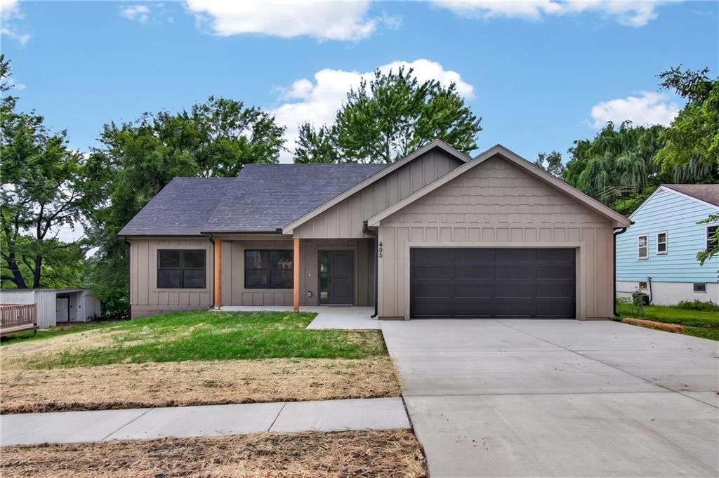405 N Armstrong Street — photo 1